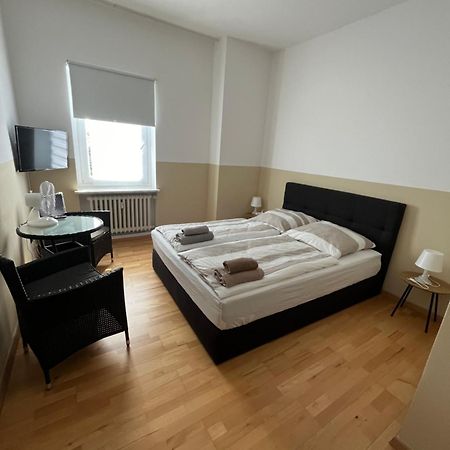 Doppelzimmer Mit Bad-Tv- 9 Meine ภายนอก รูปภาพ