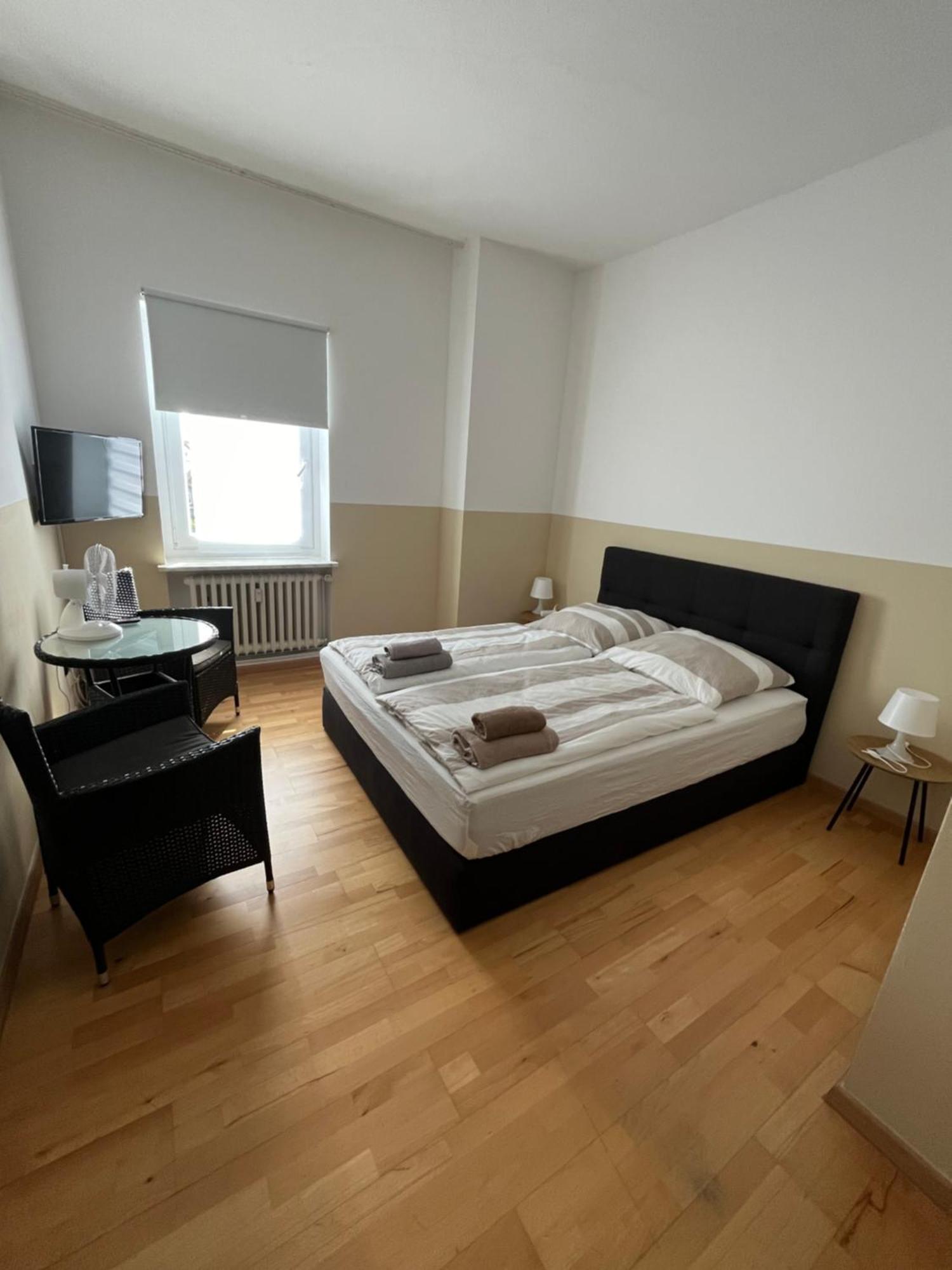 Doppelzimmer Mit Bad-Tv- 9 Meine ภายนอก รูปภาพ